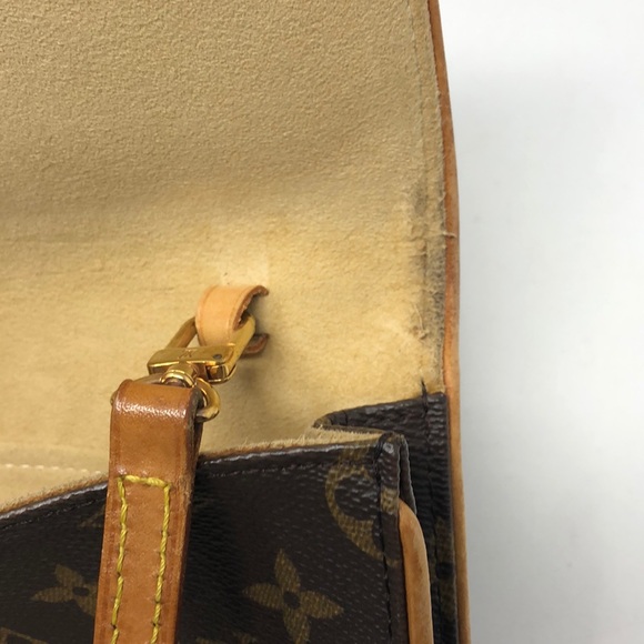 Authentic Louis Vuitton Pochette Twin GM - Picture 12 of 16